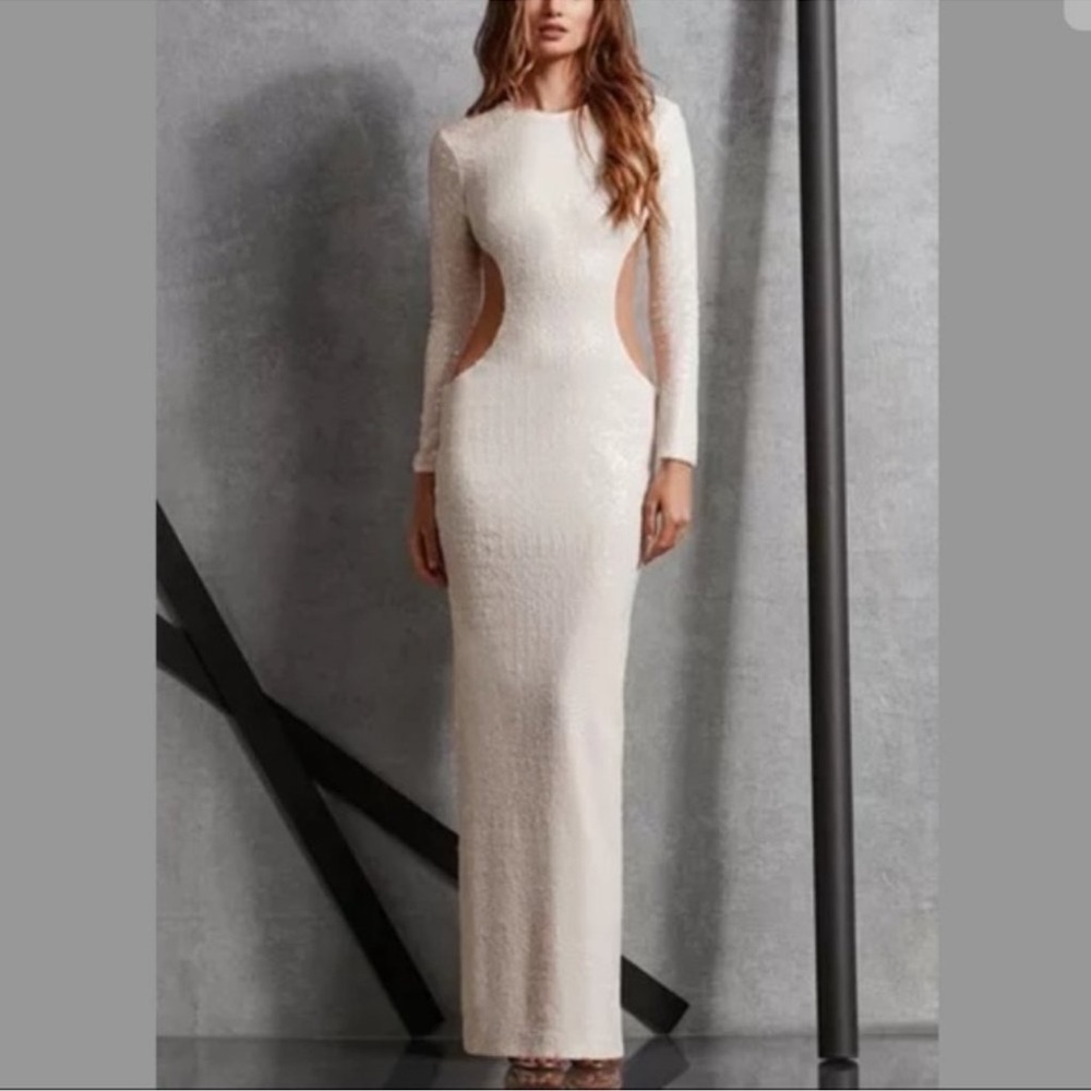 Elegant White ‘Lara’ Gown by Dress the Population NWT